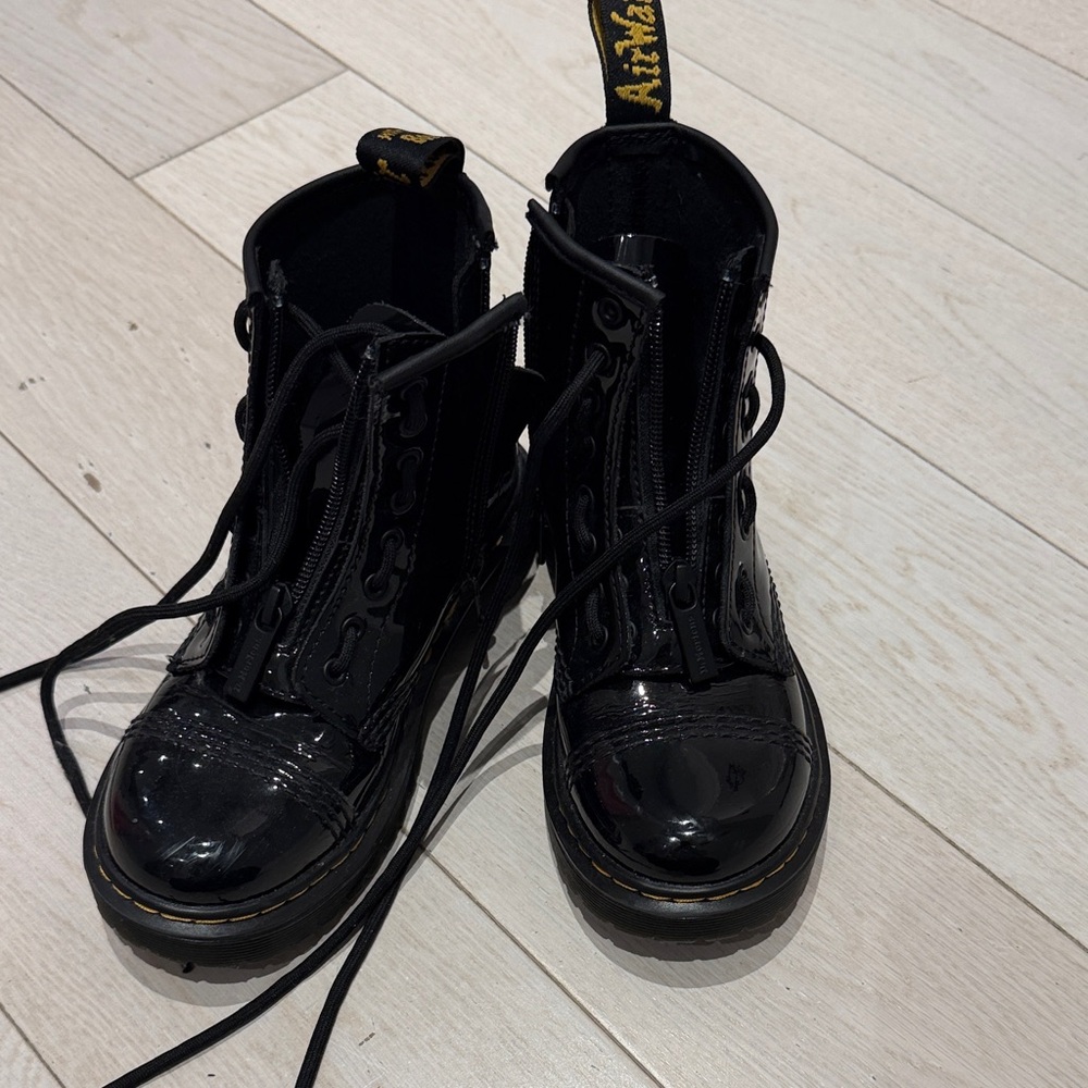 Kids Dr. Martens Shiny Black Combat Boots